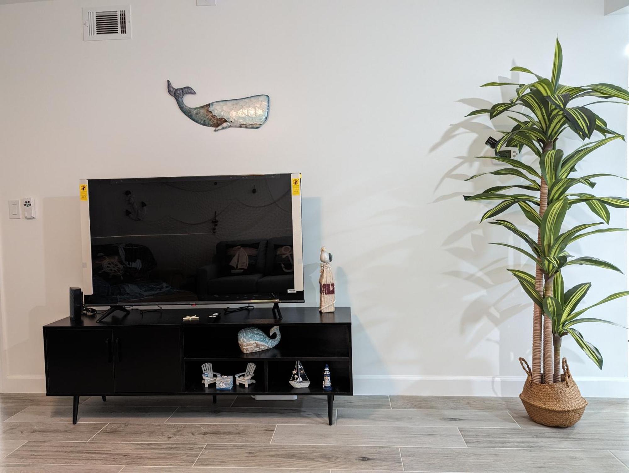 1st Floor, Davis View Condo, Minutes To Sanibel Fort Myers
