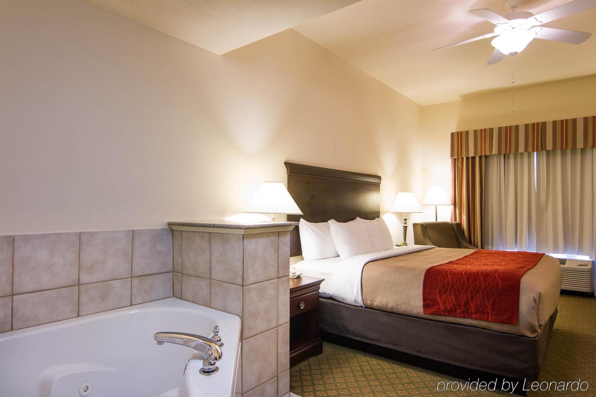 Comfort & Airport Hotel Fort Myers