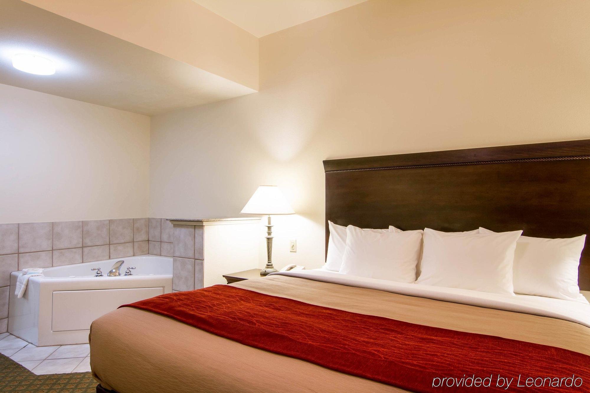 Comfort & Airport Fort Myers