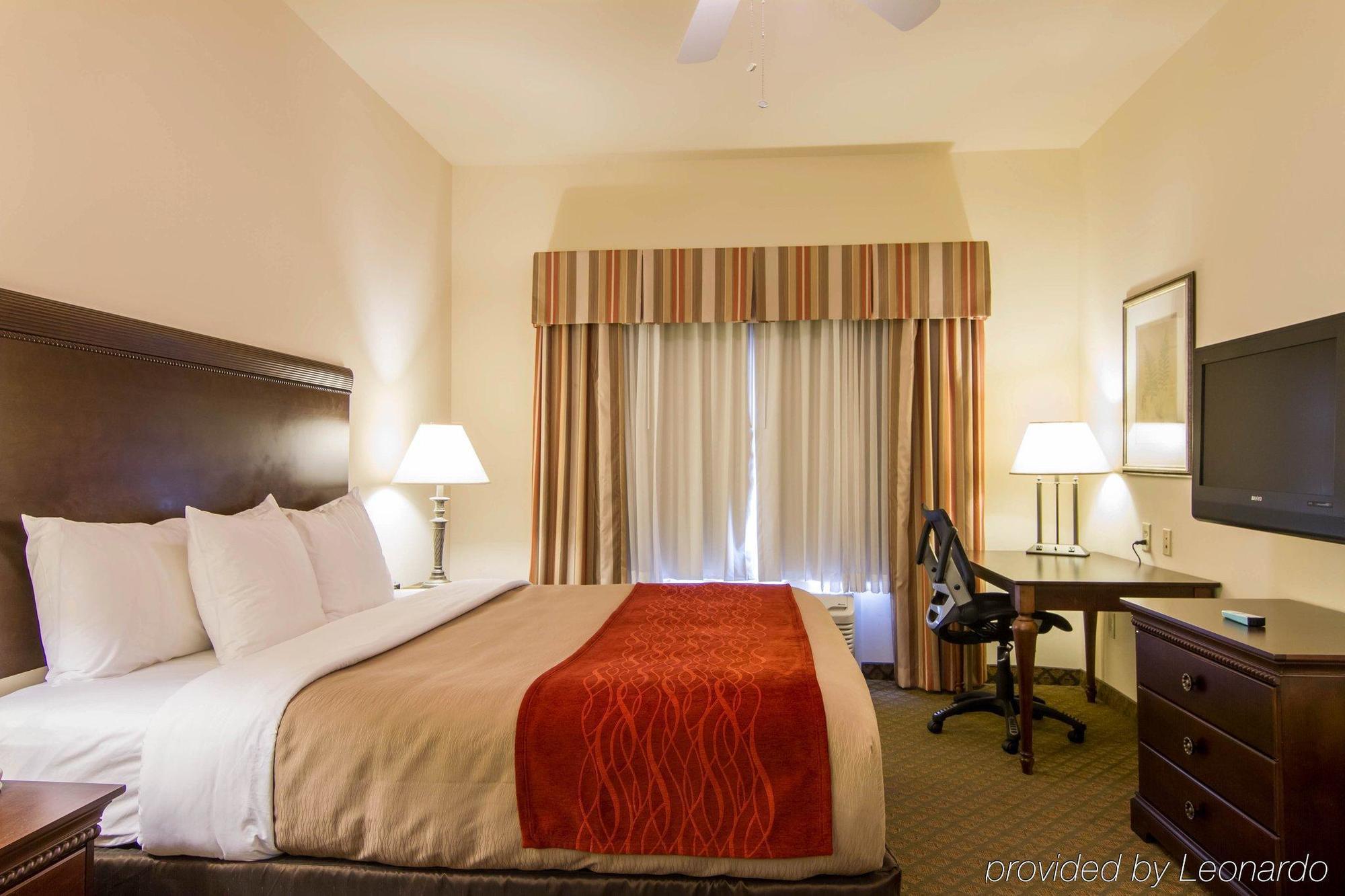 Hotel Comfort & Airport