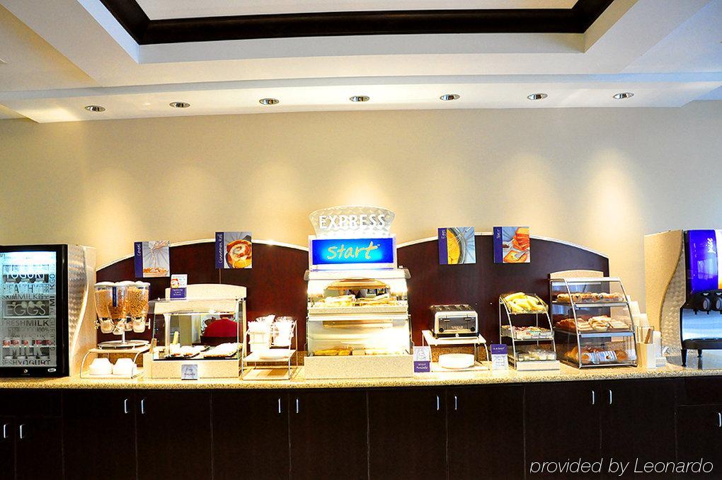 Express & Myers East - The Forum By Ihg
