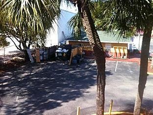 Howard Johnson By Wyndham Ft. Myers Fl 3* Fort Myers