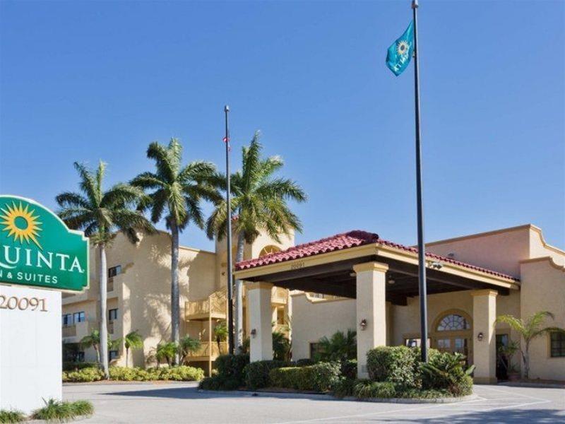 La Quinta By Wyndham Ft. Myers - Sanibel Gateway Hotel 3*