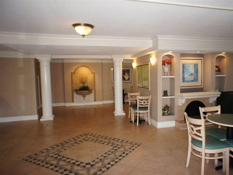 Hotel Baymont By Wyndham Myers 3*