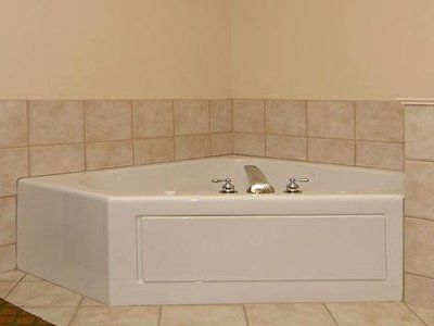 Comfort & Airport Hotel 3*
