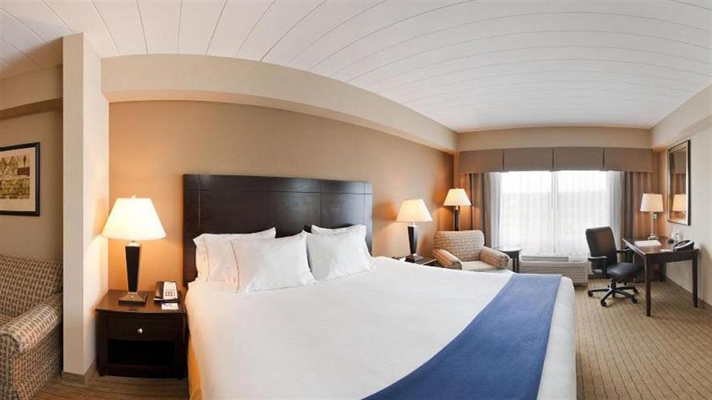 Express & Myers East - The Forum By Ihg 2*