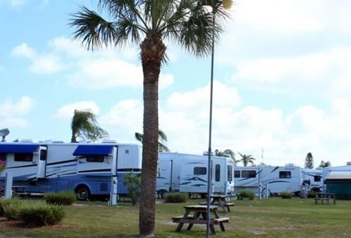 Gulf Air Rv - Campground Hotel