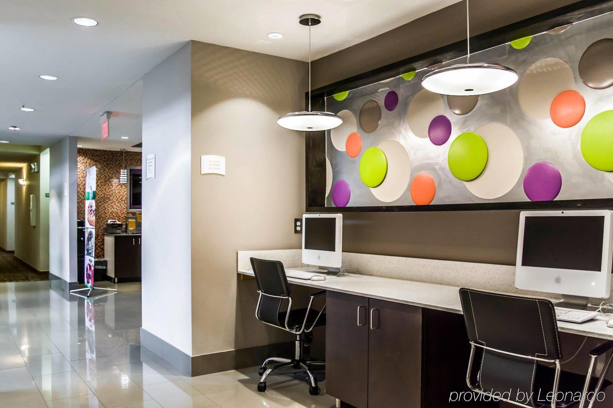 Quality Myers Airport I-75 Hotel 2*