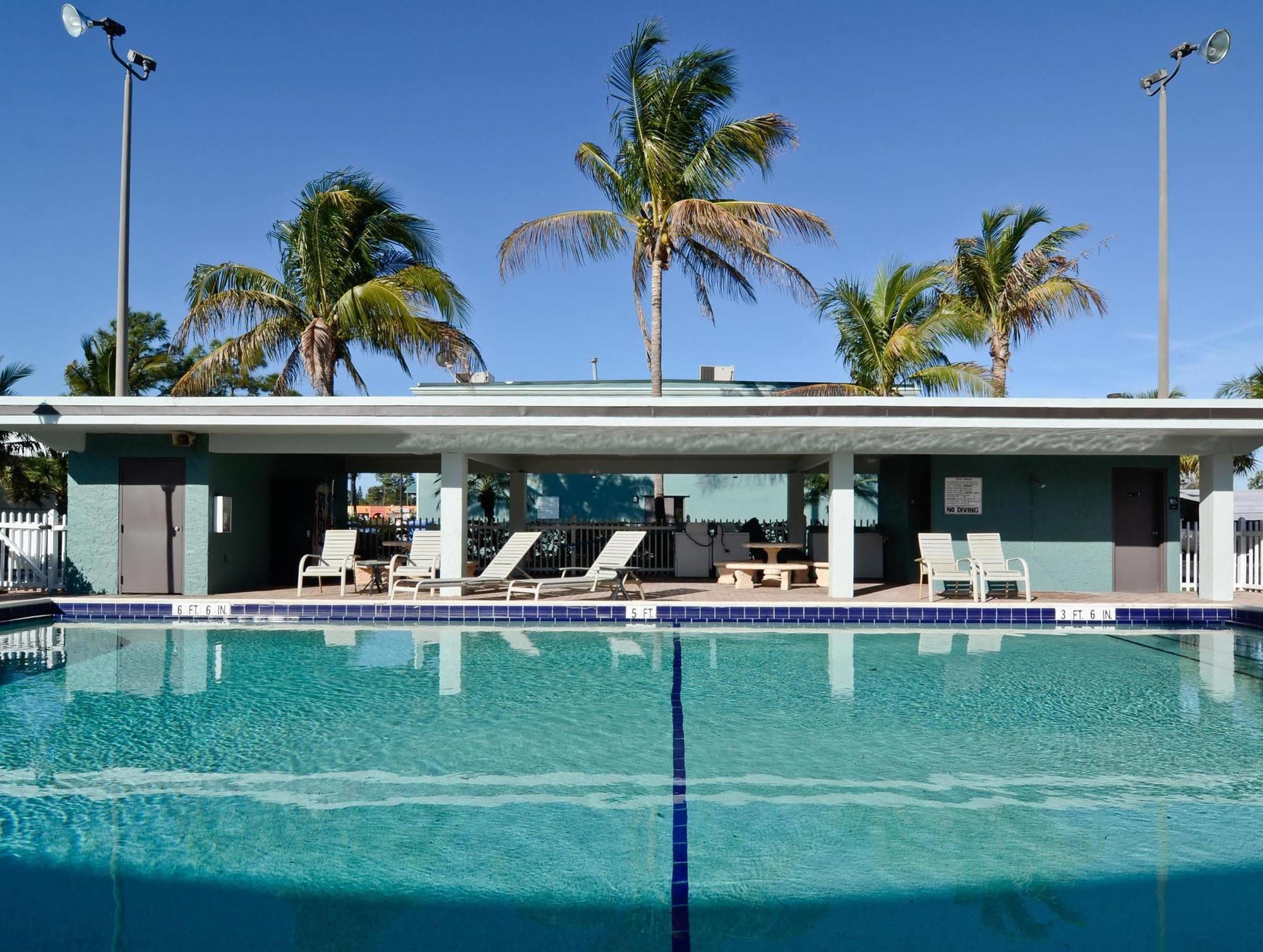 Hotel Americas Value Myers 3*