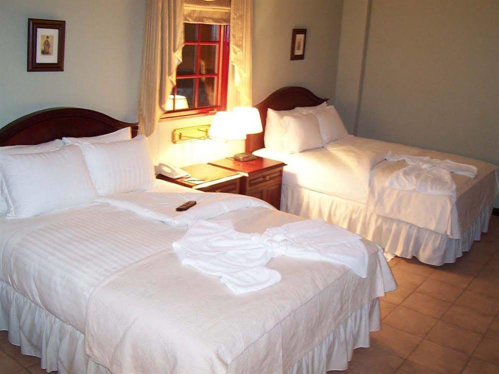 Comfort & Airport Hotel Fort Myers