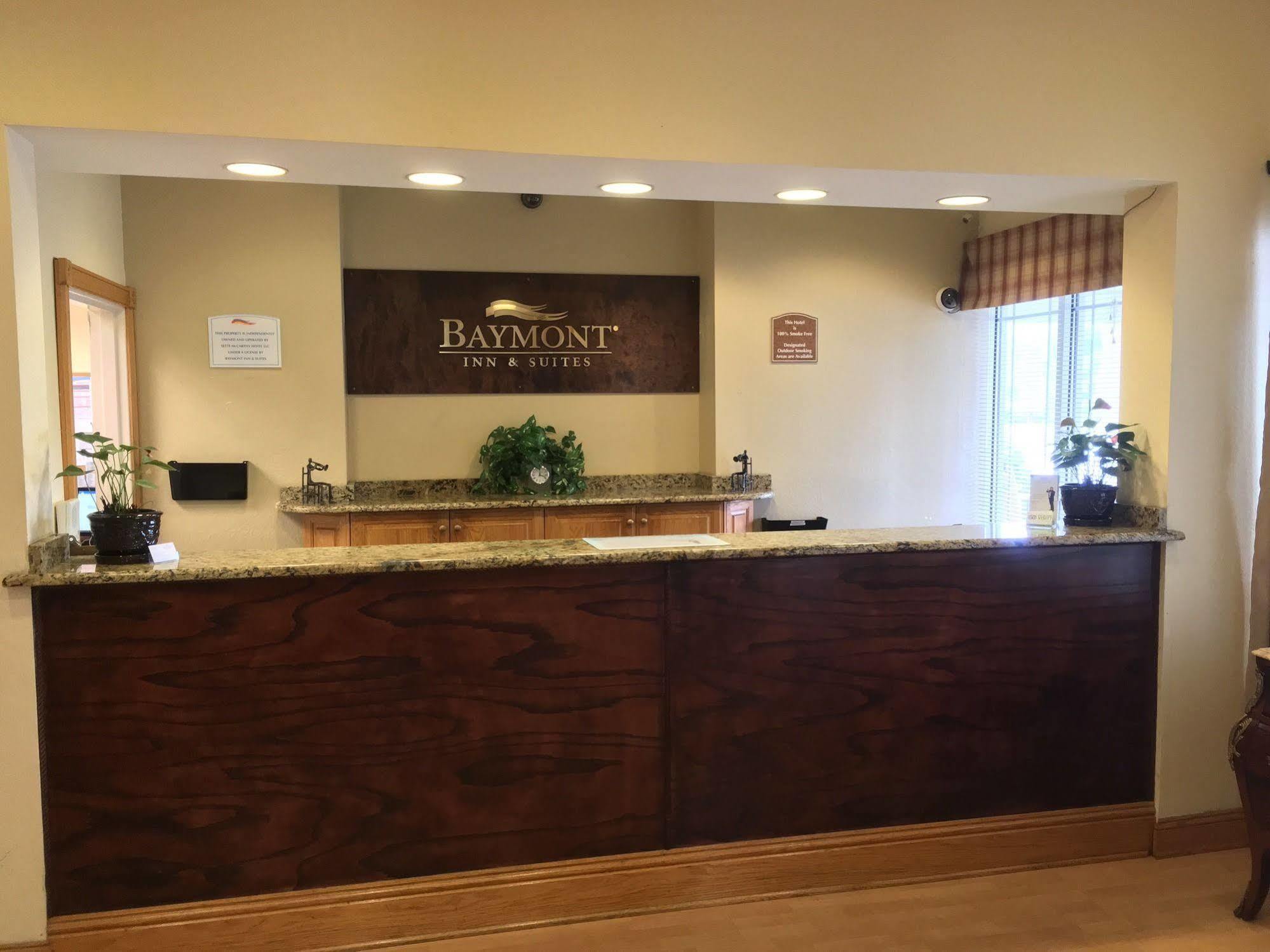 Baymont By Wyndham Myers Airport Hotel Fort Myers