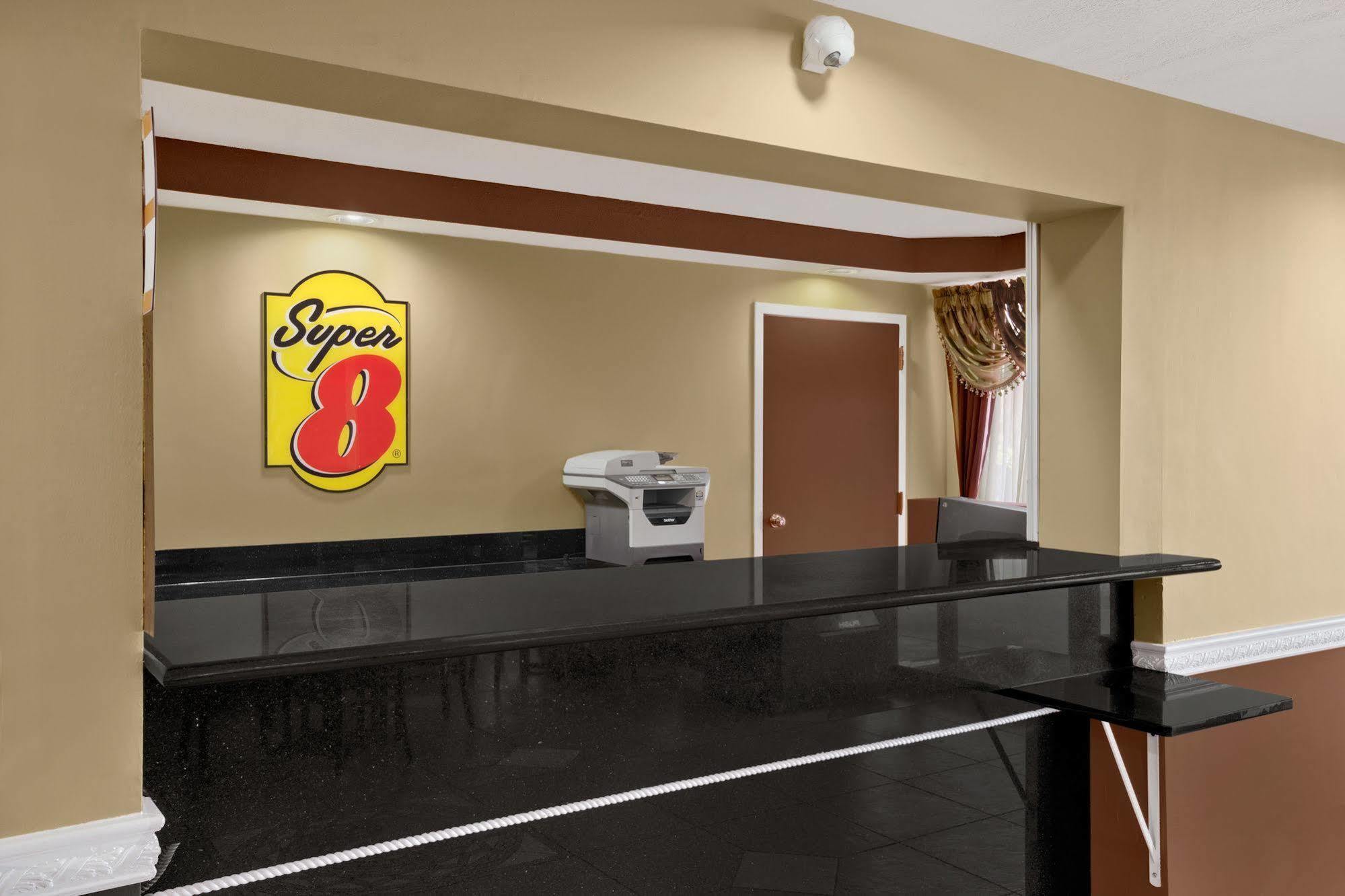 Hotel Super 8 By Wyndham Myers