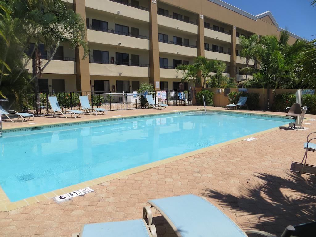 Super 8 By Wyndham Myers Hotel Fort Myers