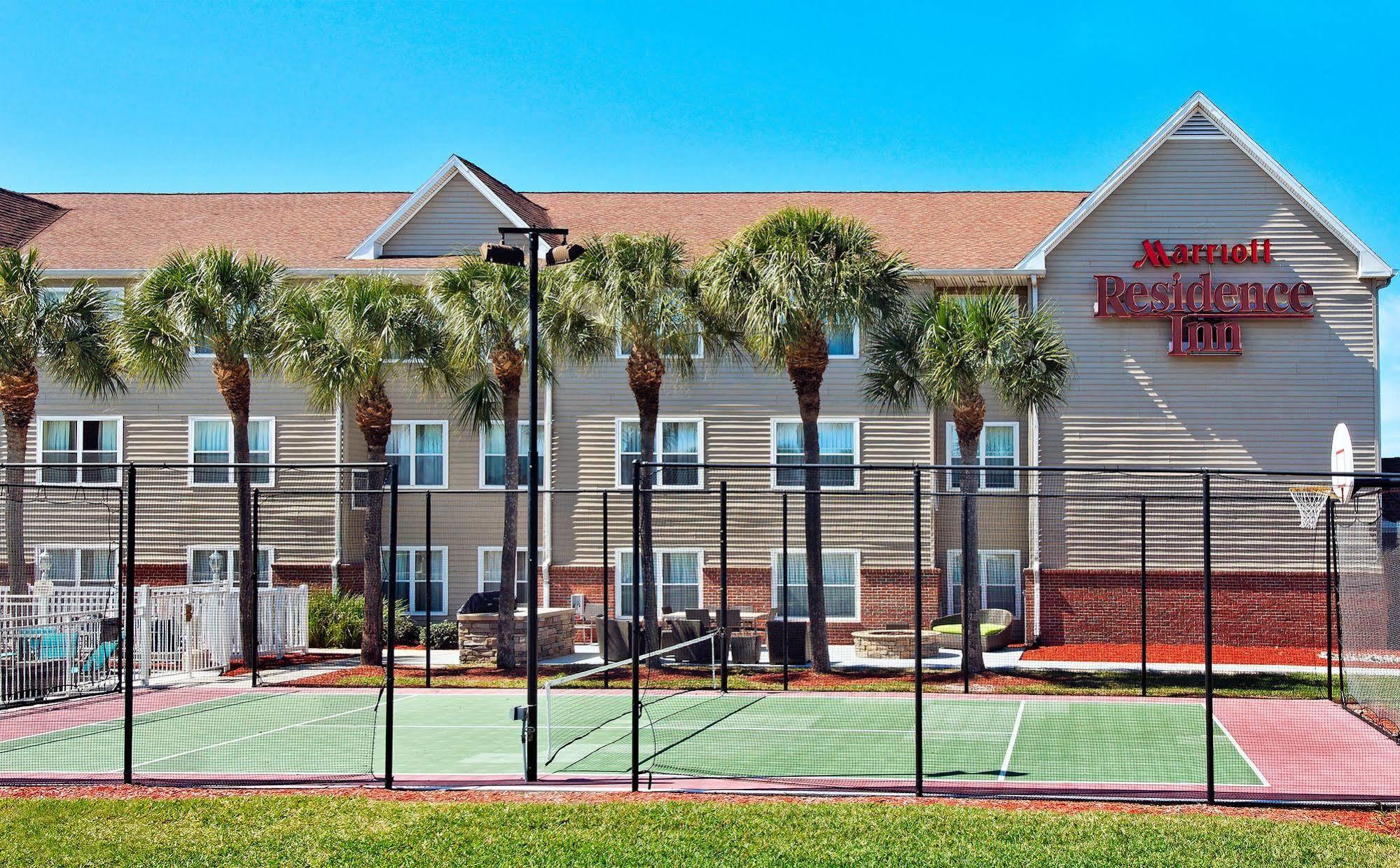 By Marriott Myers 3*