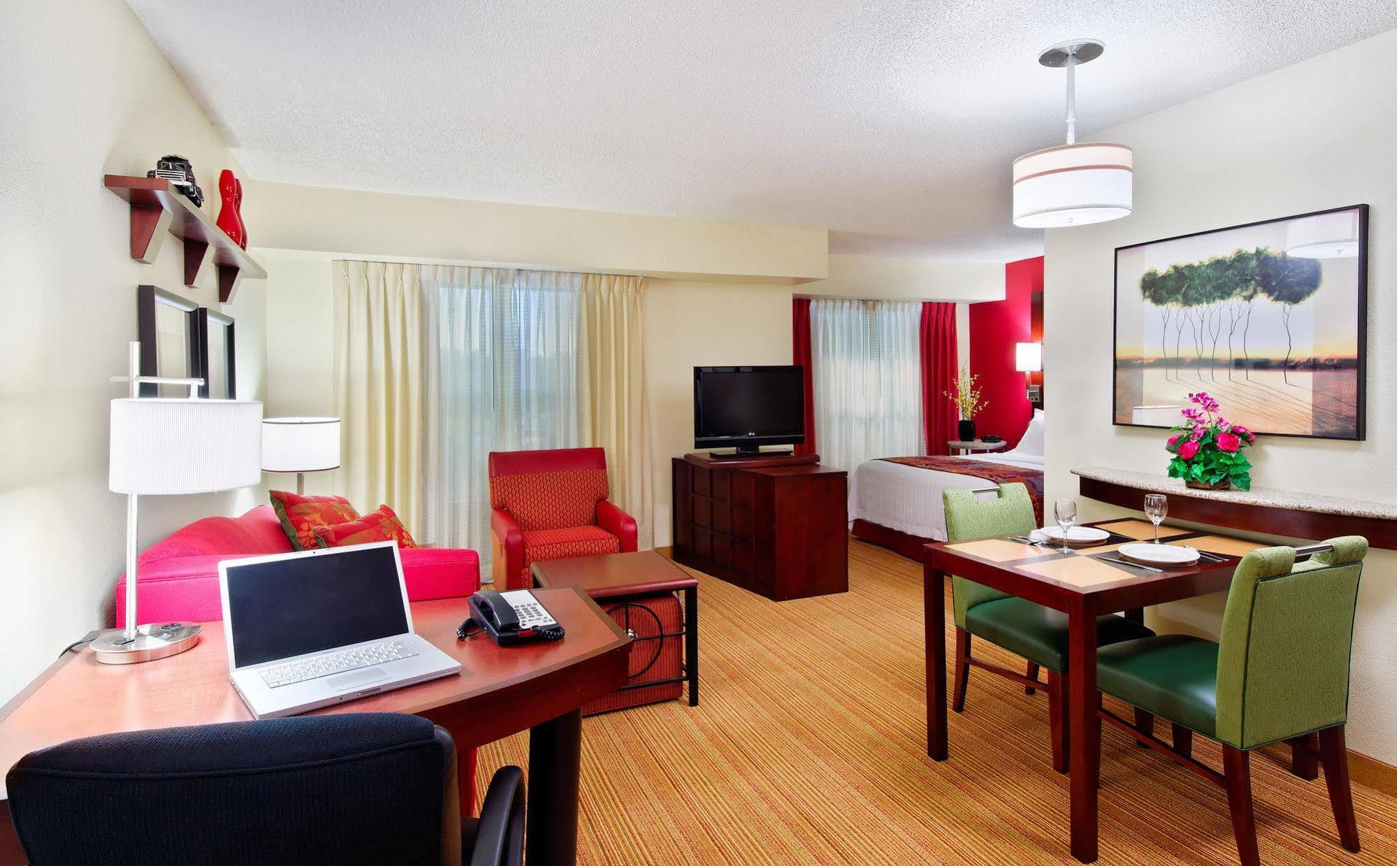By Marriott Myers Hotel Fort Myers