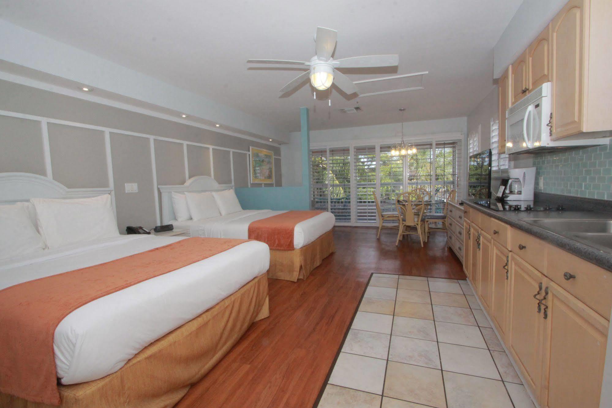 Inn Lighthouse Resort: & Fort Myers Beach