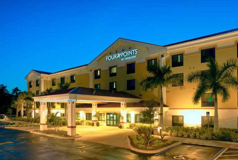 Hotel Four Points By Sheraton Myers Airport 3*