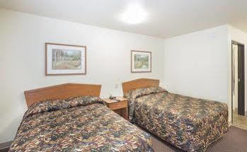 Woodspring Suites Fort Myers Southeast Hotel 2*