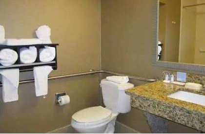 Hampton Myers-airport & I-75 Hotel 3*
