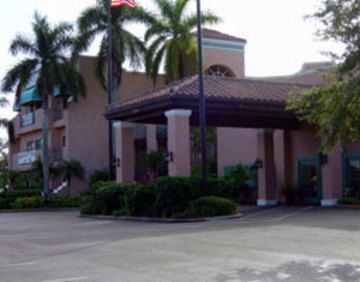 Hotel La Quinta By Wyndham Ft. Myers - Sanibel Gateway 3*