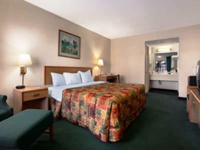 Howard Johnson By Wyndham Ft. Myers Fl Hotel 3*