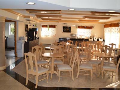 Americas Value Myers Hotel 3*