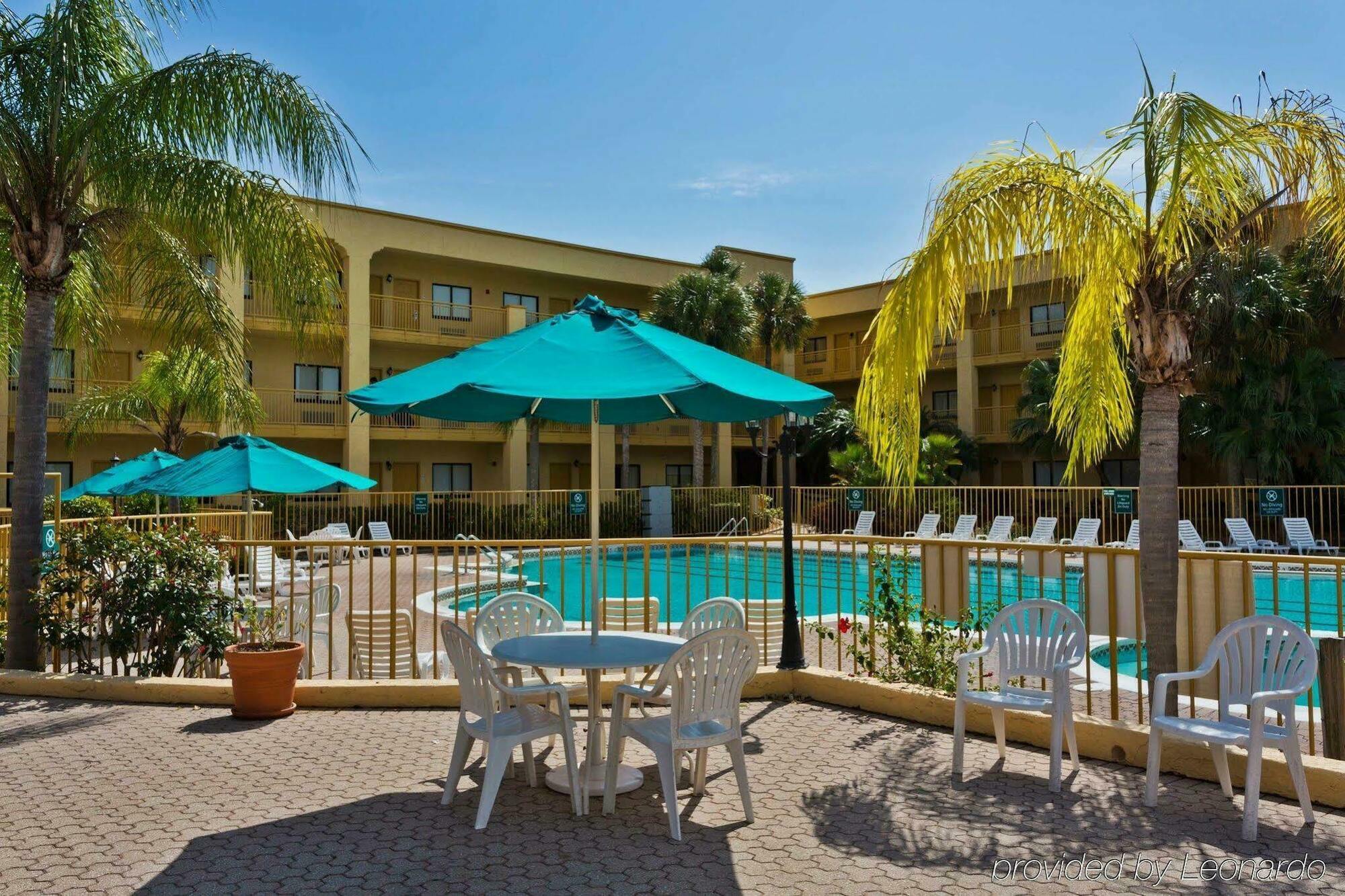 La Quinta By Wyndham Ft. Myers - Sanibel Gateway Hotel 3*