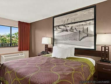 Hotel Super 8 By Wyndham Myers 2*