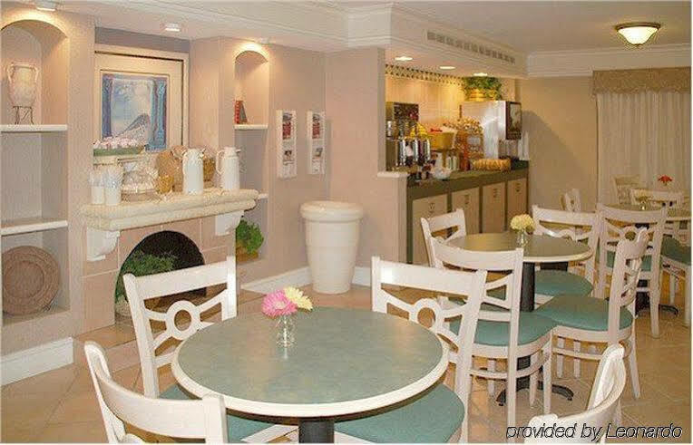 Hotel Baymont By Wyndham Myers 3*