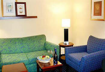 Hotel Springhill Myers Airport