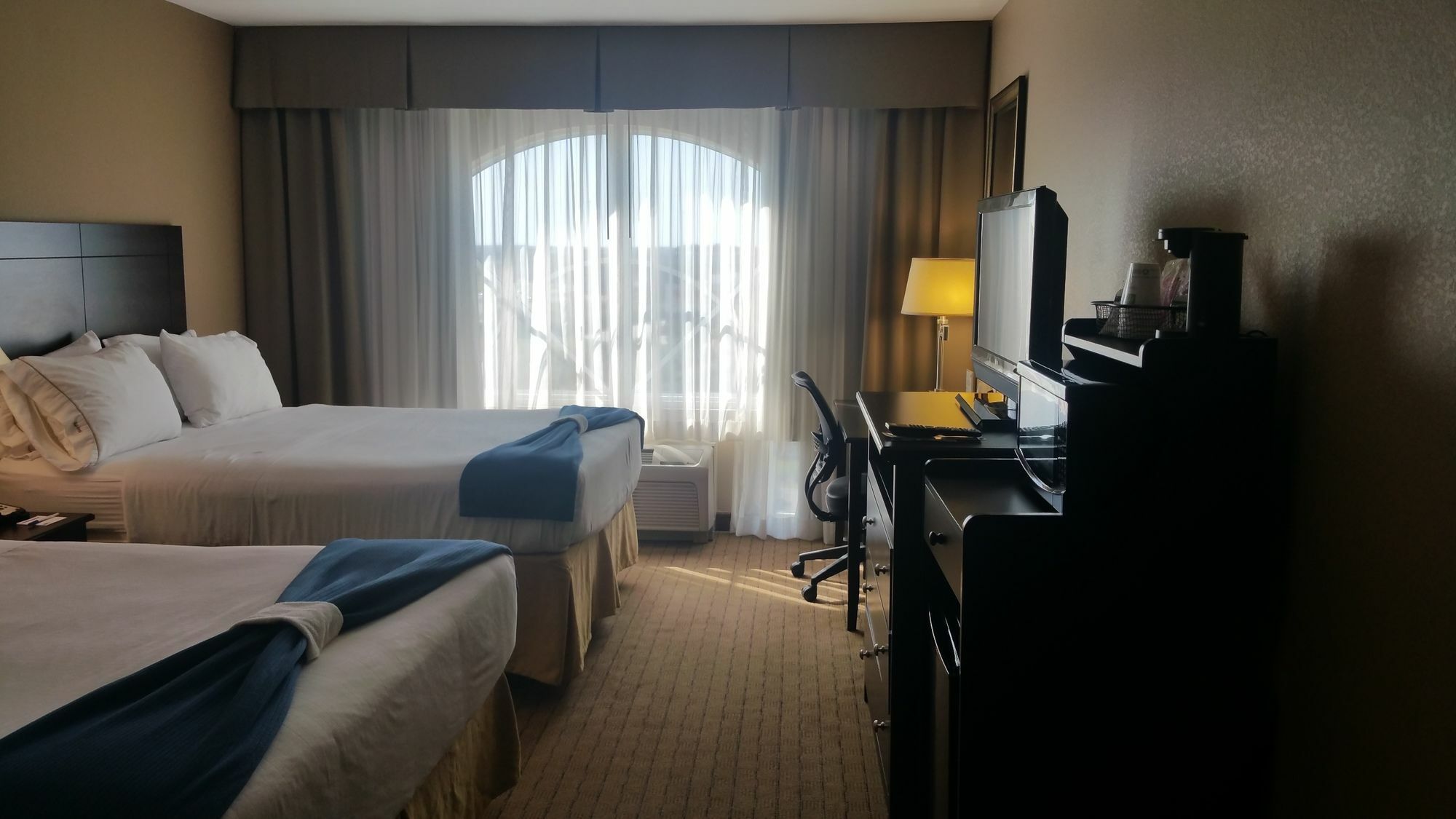 Express & Myers East - The Forum By Ihg 2*