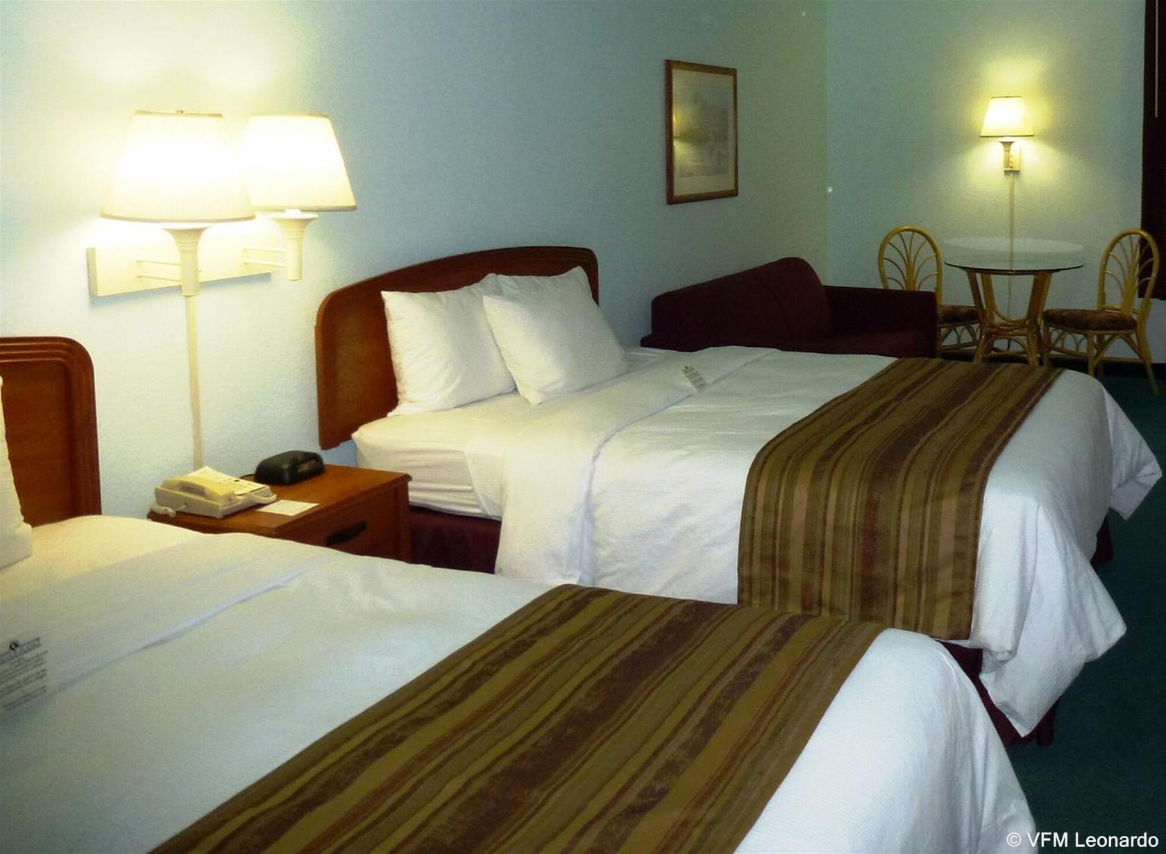 Days & By Wyndham Myers Near Jetblue Park Fort Myers