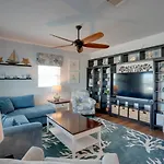 Fort Myers Home Near Sanibel Island Causeway