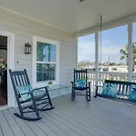 Fort Myers Home Near Sanibel Island Causeway