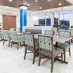 Holiday Inn Express & Suites - Fort Myers Airport By Ihg
