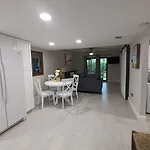 New Condo! Just 15 Min To Ft Myers And Sanibel Beach! Great Location!!