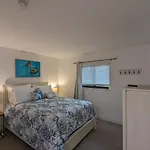 New Condo! Just 15 Min To Ft Myers And Sanibel Beach! Great Location!!