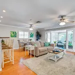 Fort Myers Bungalow - 12 Miles To The Beach!