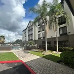 Airport Inn