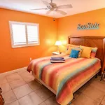 Casa Bella 105