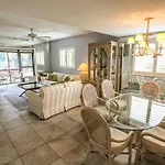 Casa Bella 105