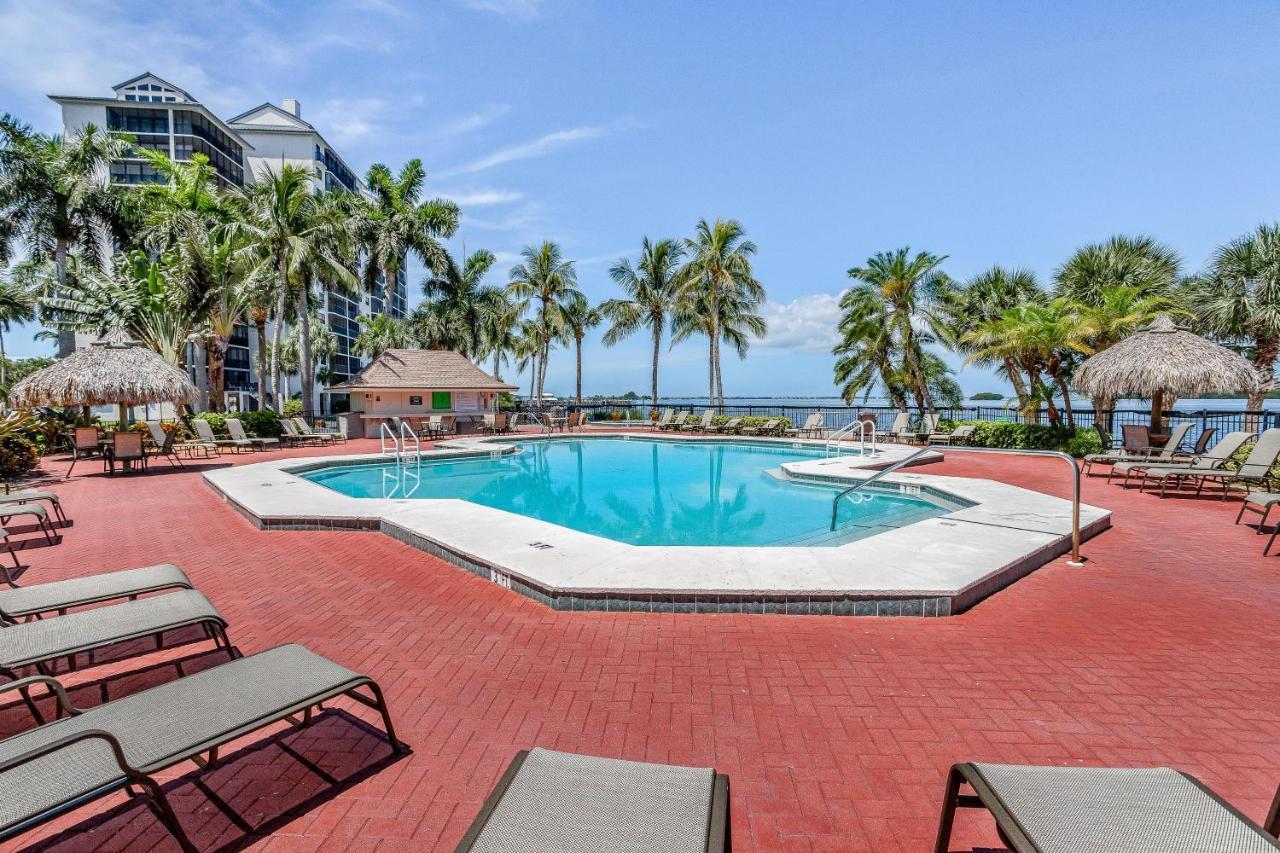 Causeway Dreams & Sanibel Sunsets Holiday home Fort Myers