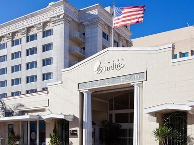The Banyan Myers, Tapestry Collection By Hilton Fort Myers