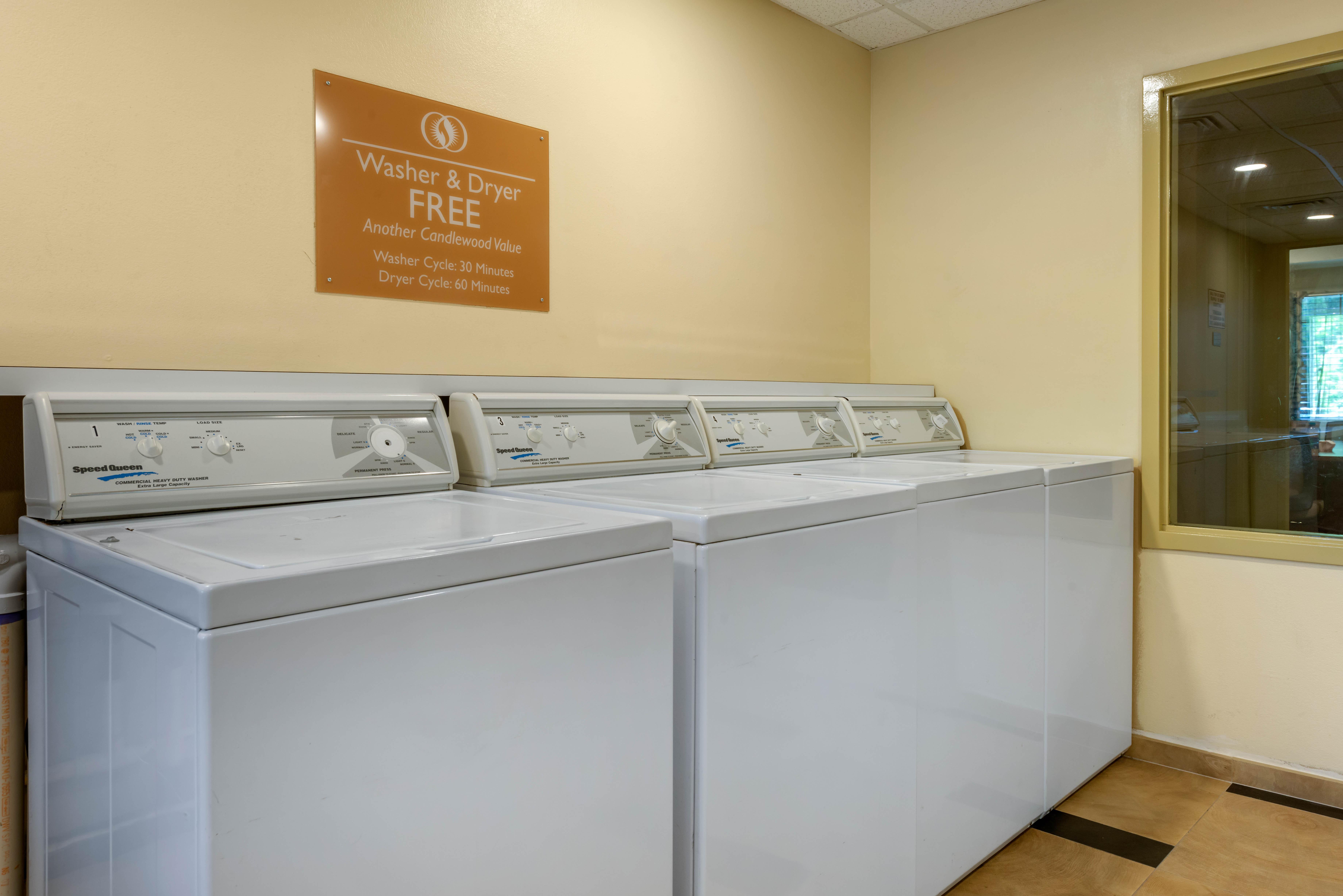 Candlewood Myers/sanibel Gateway By Ihg Hotel