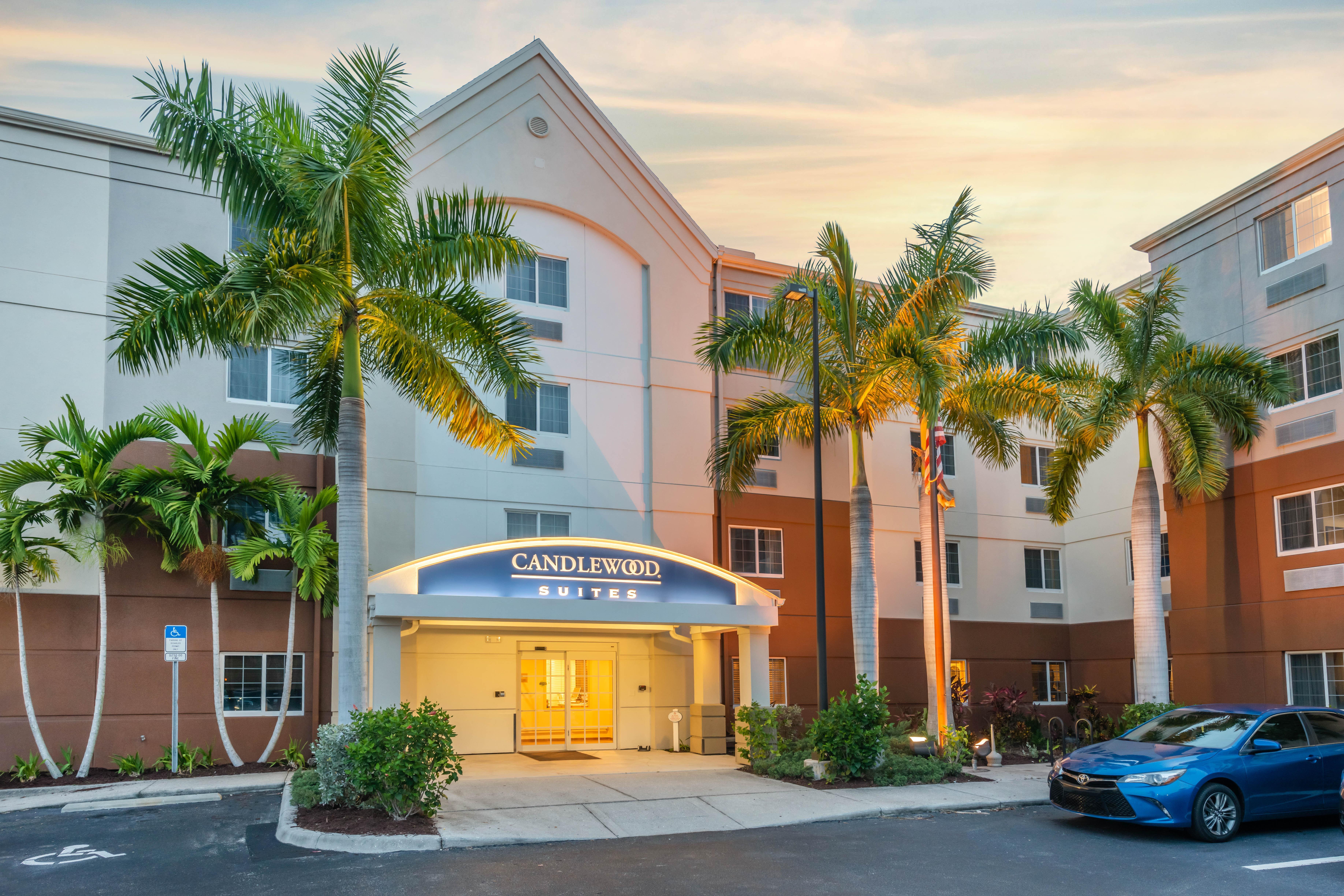 Hotel Candlewood Myers/sanibel Gateway By Ihg