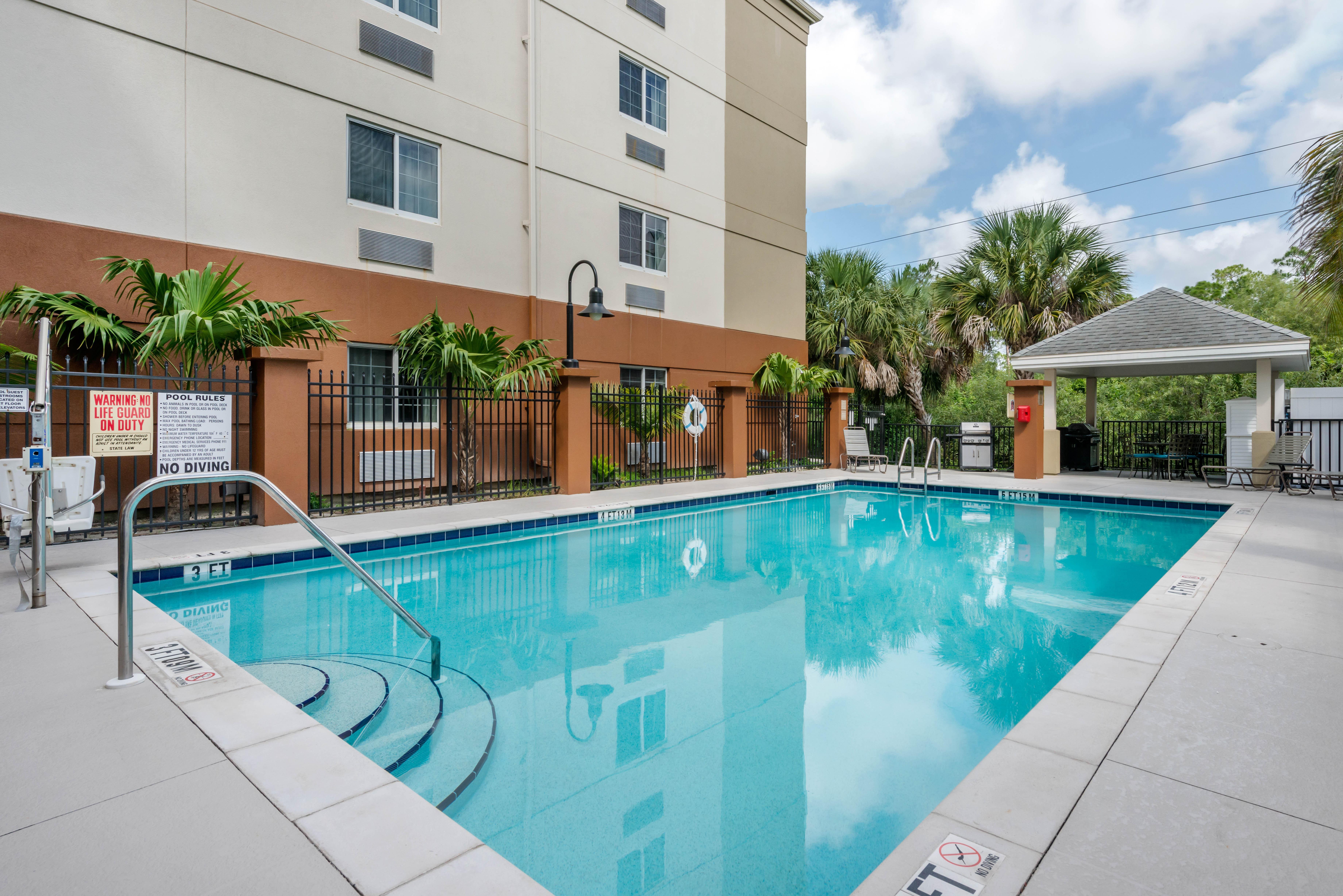 Hotel Candlewood Myers/sanibel Gateway By Ihg Fort Myers