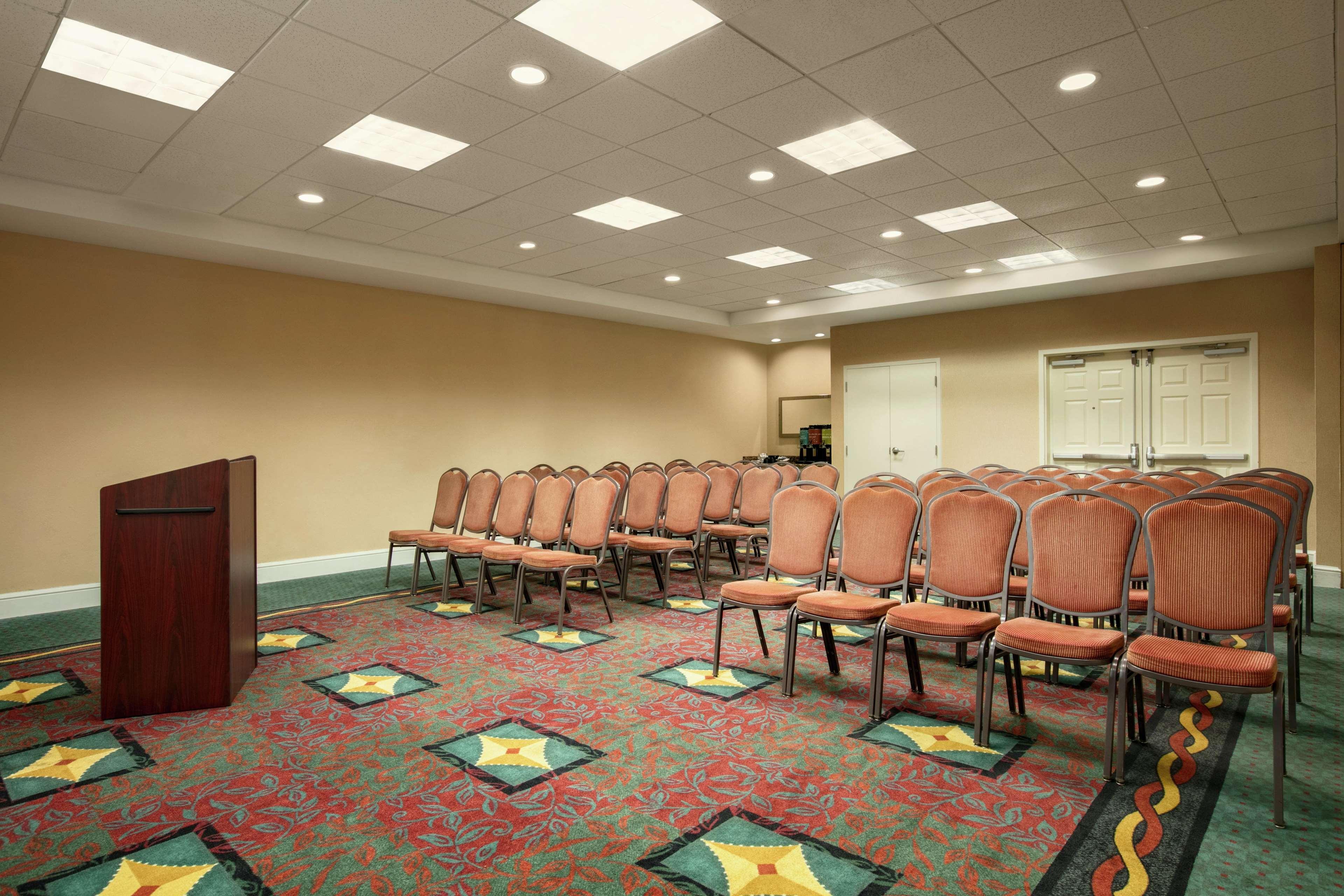 Hilton Garden Myers Airport/fgcu Hotel 3*