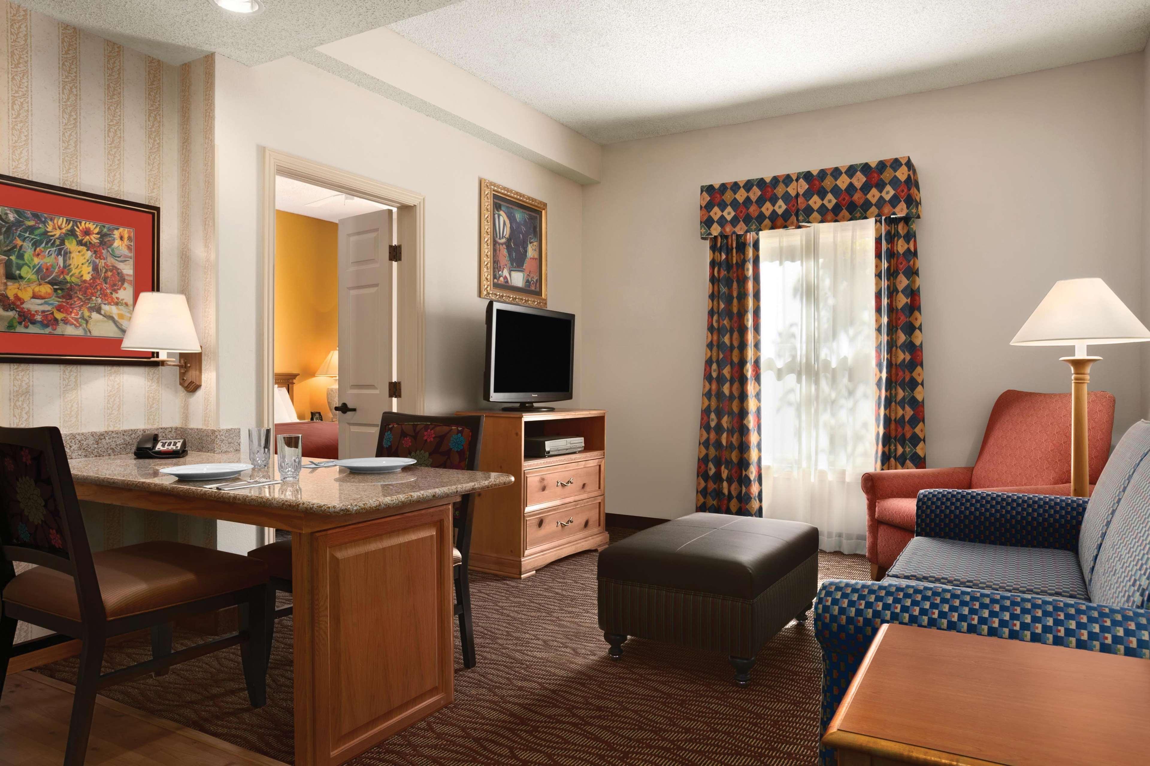 Hotel Homewood By Hilton Myers