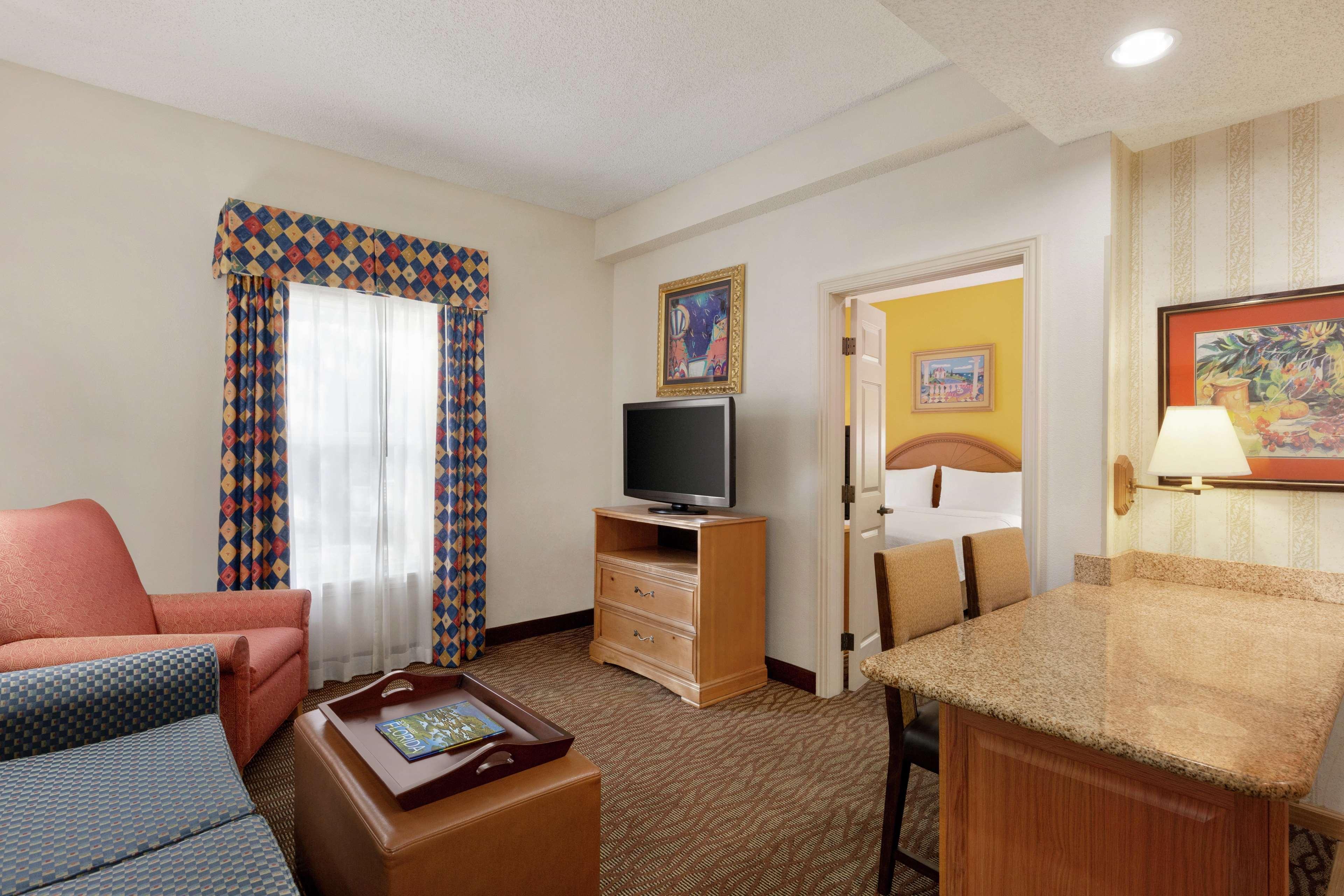 Homewood By Hilton Myers Hotel