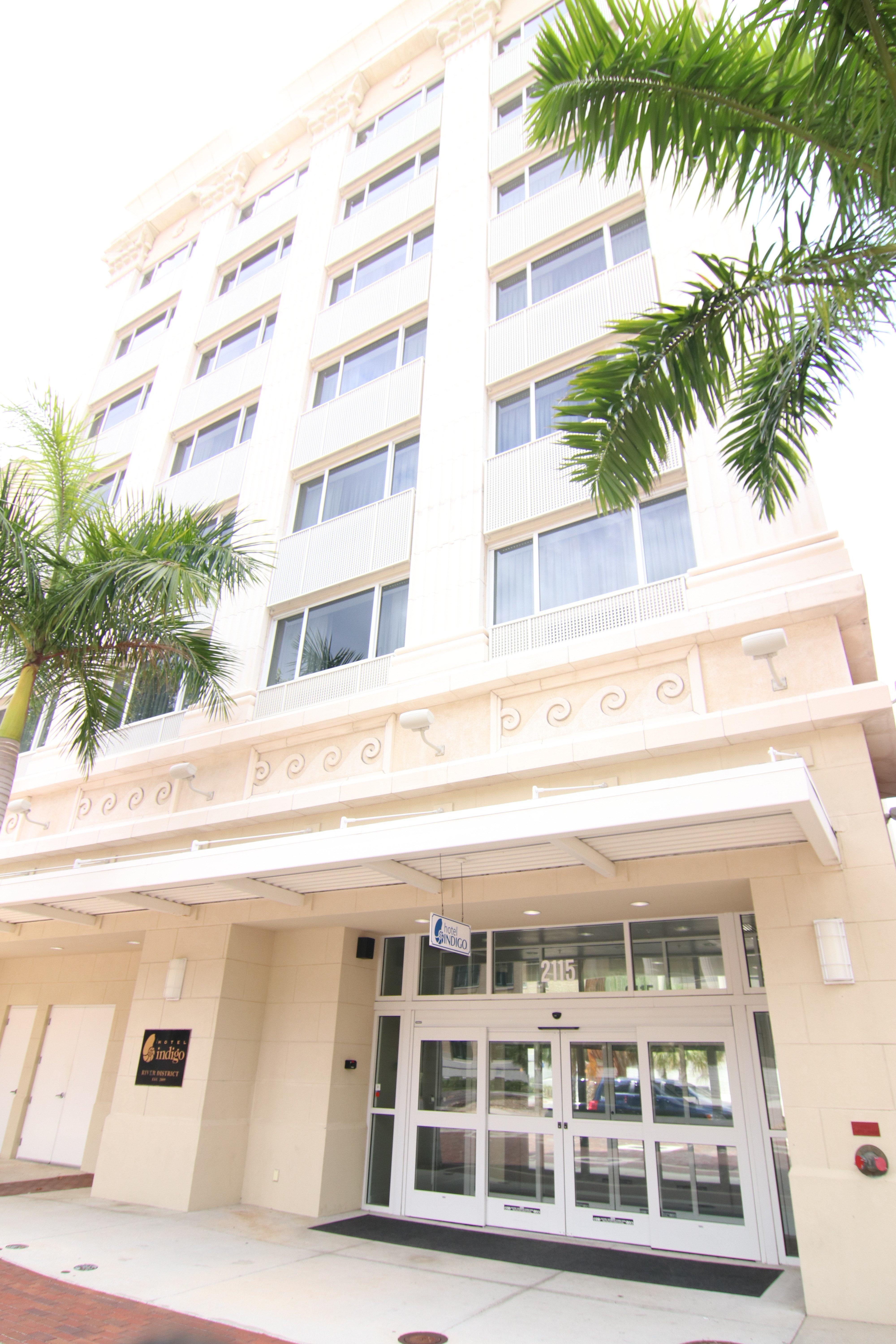The Banyan Myers, Tapestry Collection By Hilton Fort Myers
